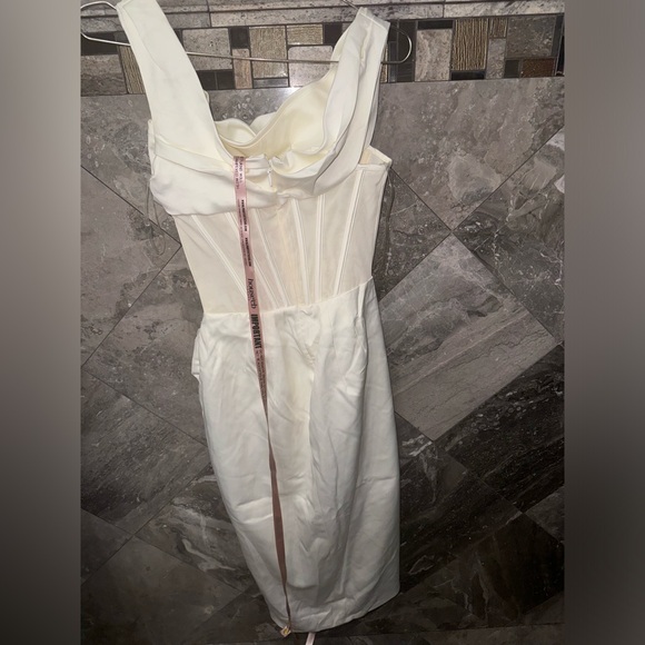 House Of CB  Lulu Dress - Picture 6 of 7